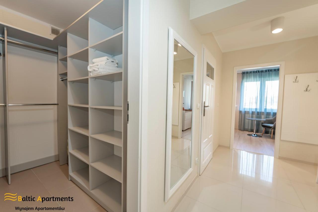 Baltic Apartments - Apartament Debina シフィノウイシチェ エクステリア 写真